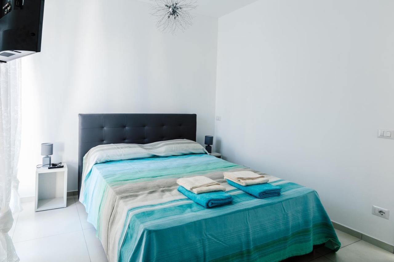 Le Isole Di Anita Apartment ลีปารี ภายนอก รูปภาพ